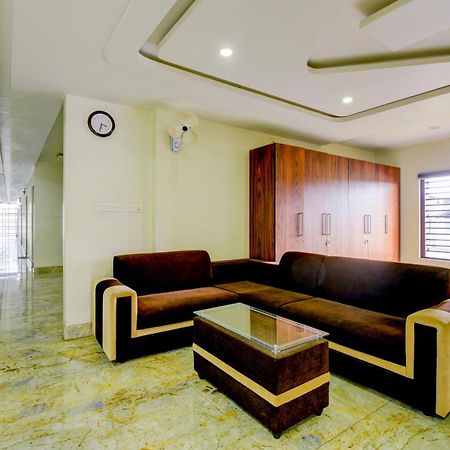 Hotel O Royal Tower Lodge Etakkare Экстерьер фото